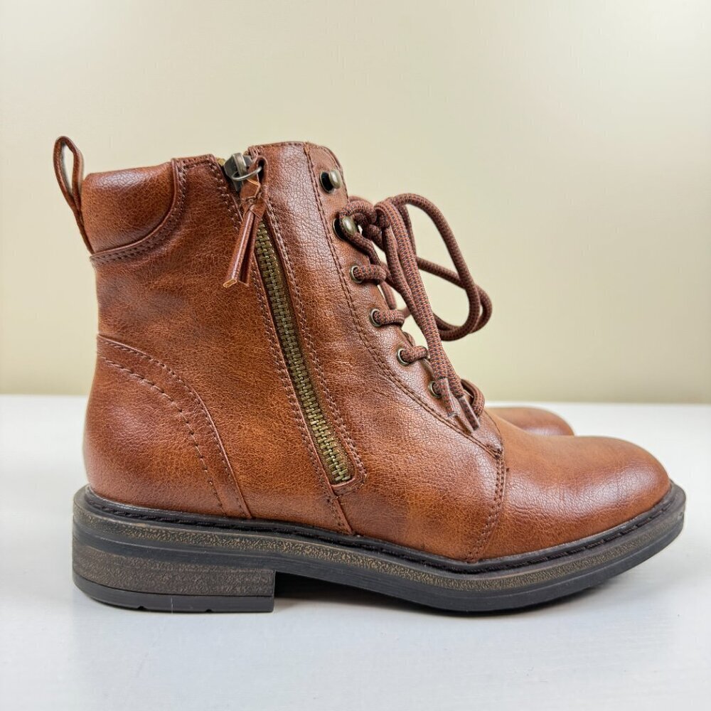 Like New Baretraps Amysue Lace Up Booties - Picture 3 of 11